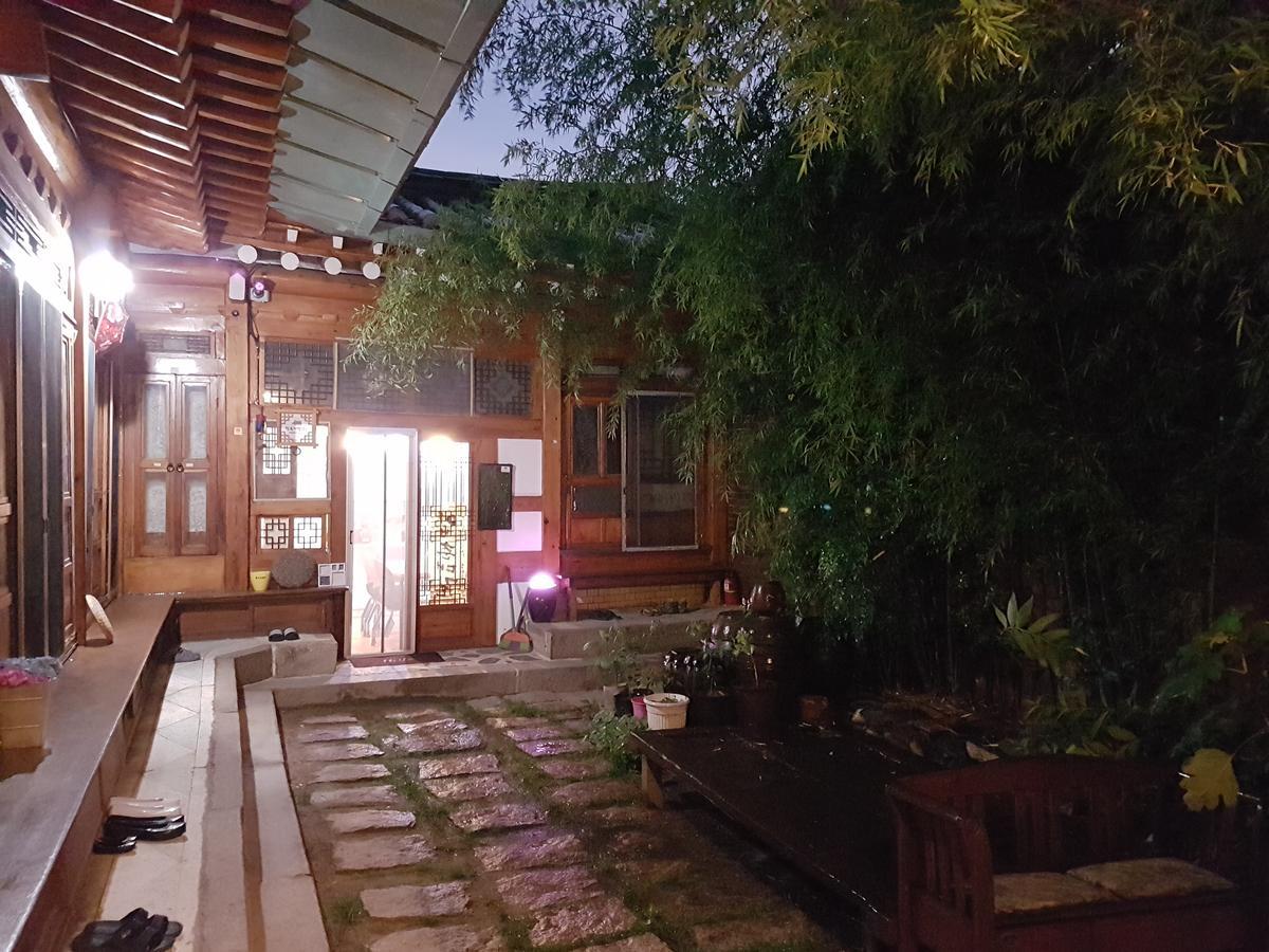 Gongsimga Hanok Guesthouse Сеул Экстерьер фото